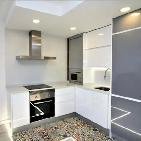 Doro Seaview Апартаменты Бенидорм