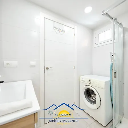 Doro Seaview Апартаменты *